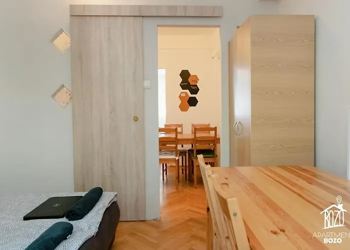 Lägenhet Bozo Budapest