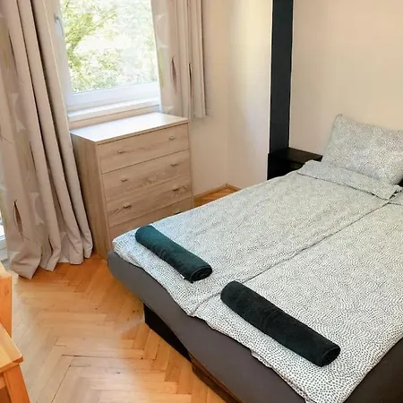 Bozo Budapest